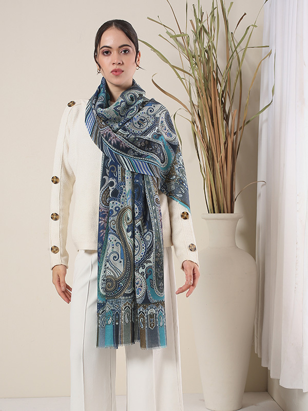 Ethnic Paisley Print Wool Scarf