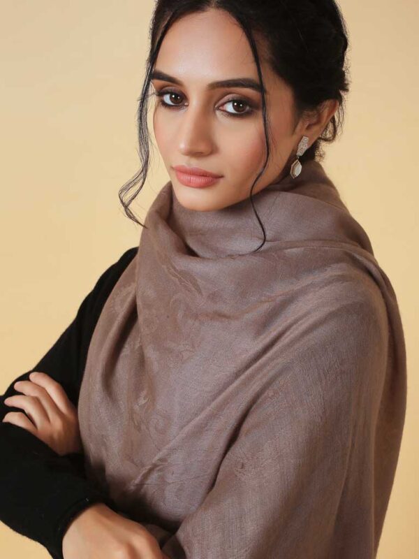 Virgin Cashmere Solid Scarf