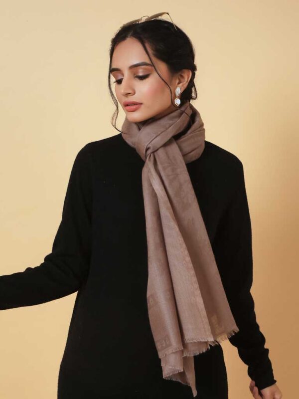 Virgin Cashmere Solid Scarf
