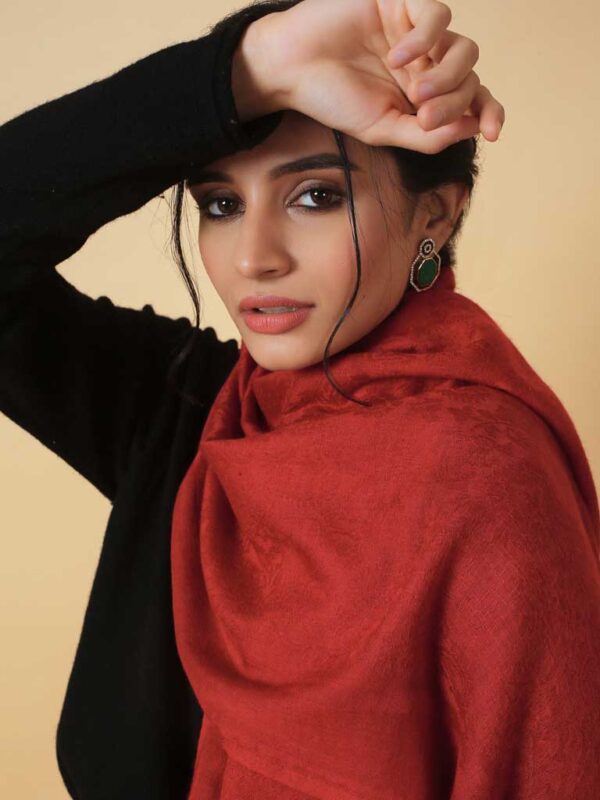 Virgin Cashmere Solid Scarf