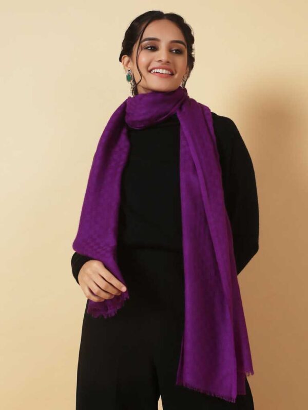 Virgin Cashmere Solid Scarf