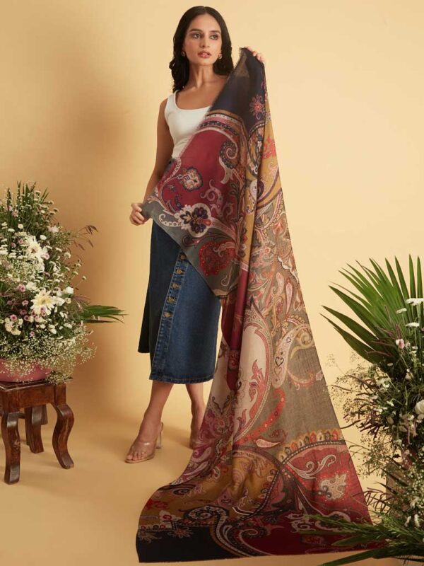 Paisley Print Wool Scarf