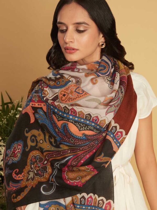 Paisley Print Wool Scarf