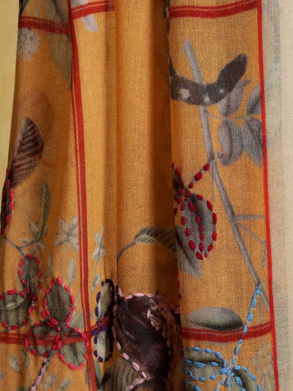 Savanna Animals Hand Embroidery Wool Print Stole - Warm Apricot