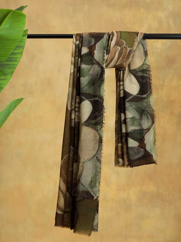 Les Grand Fleurs Wool Stole - Khaki Green, Offwhite