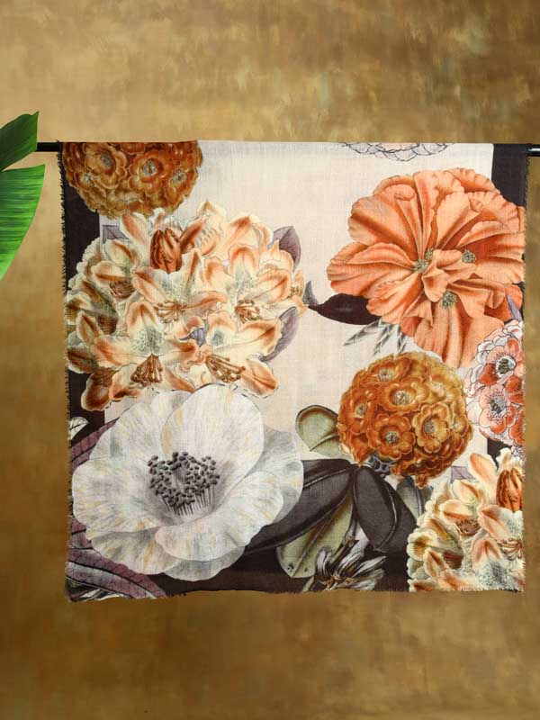 Les Grand Fleurs Wool Stole - Cloud, Apricot