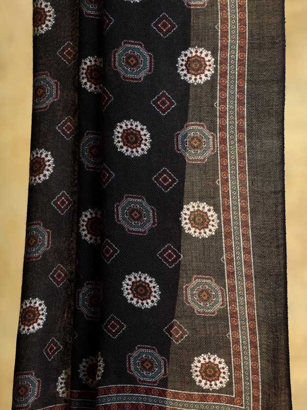 Helion Medallion Wool Twill mens Stole - Imperial Black