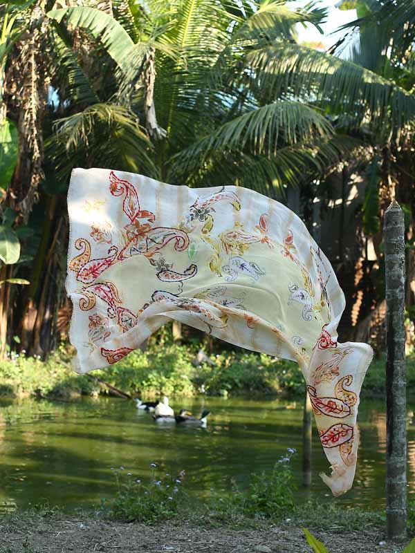 Aquarelle Paisley Print Scarf with Embroidery