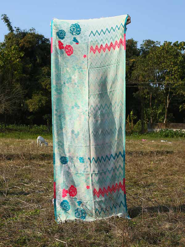 Zig Zag Floral Dusion Jacqaurd Scarf